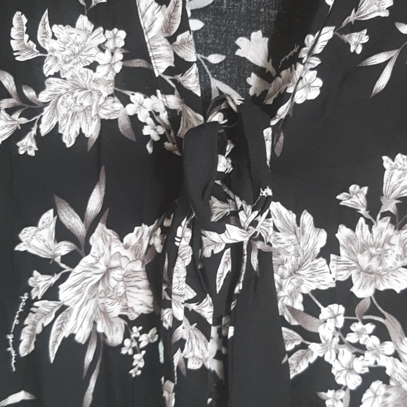 Spiritual Gangster tie Front Robe/duster - Picture 4 of 7